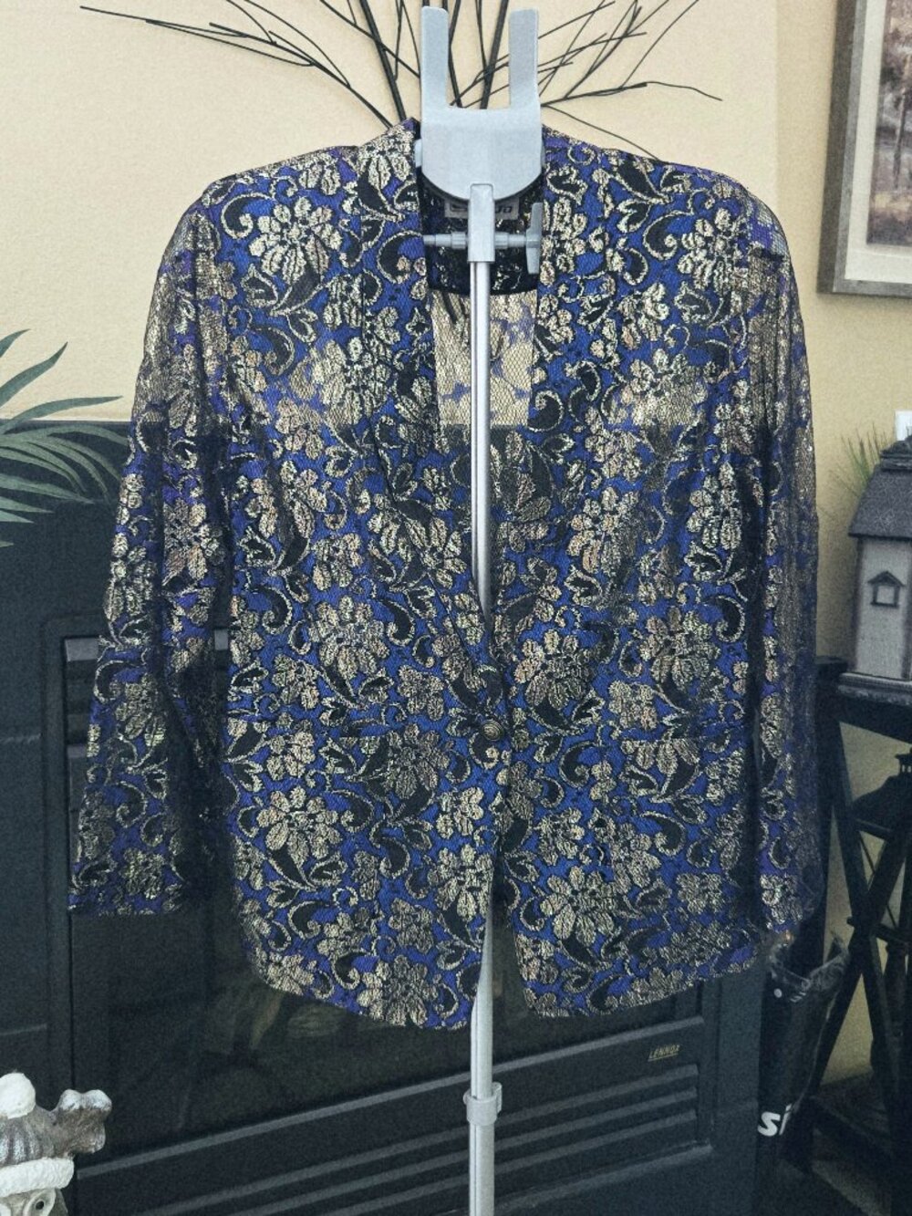 Vintage GoGo sz Medium royal blue/ glack / gold metallic sheer blazer